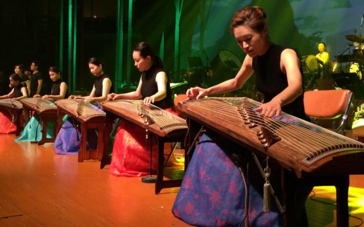 At 6 p.m., the public is invited to a Korean traditional music and martial arts concert at Quatat Park.